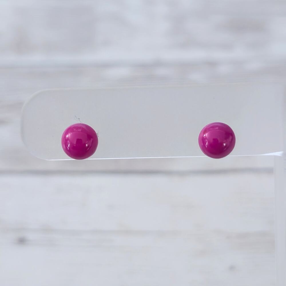 Vintage Stud Earrings Dark Pink